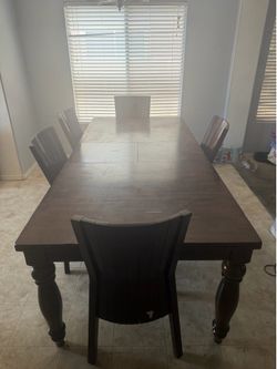 Dark brown Table