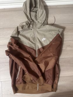 Nike windbreaker