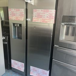 ‼️ New Refrigerator ‼️  work great have warranty available We are located at  635 S  Mickley ave Indianapolis in 46241 We will be happy to assist you 