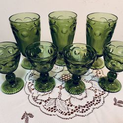 Vintage Green Wine Glass Set (goblets) 