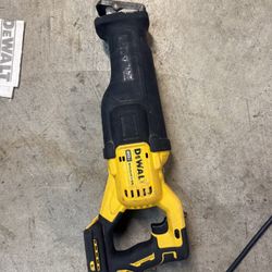 DEWALT DCS386 20V FLEX VOLT Перейти > Variable Speed Reciprocating Saw...