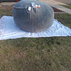 Very Large Lounge Chair 