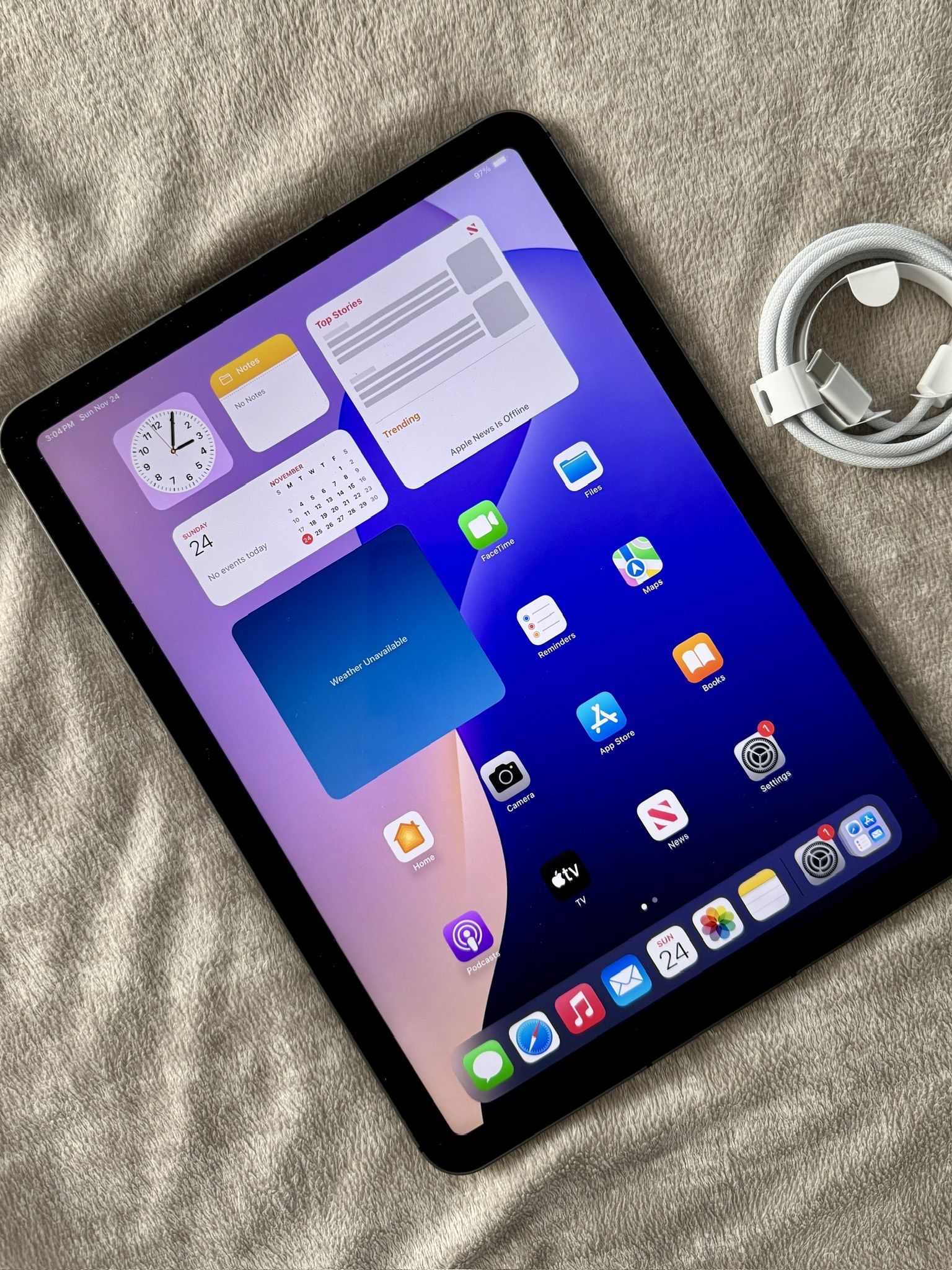 Apple iPad Air 11-inch 256GB M3 Chip! 2025 Model! $650