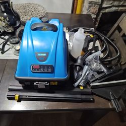 Commercial Streamer 