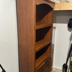 Bookshelf 