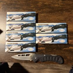 Whitetail Cutlery Gentle Folder Pocketknife Black Plastic Handle Steel Blade