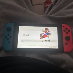 Nintendo Switch 