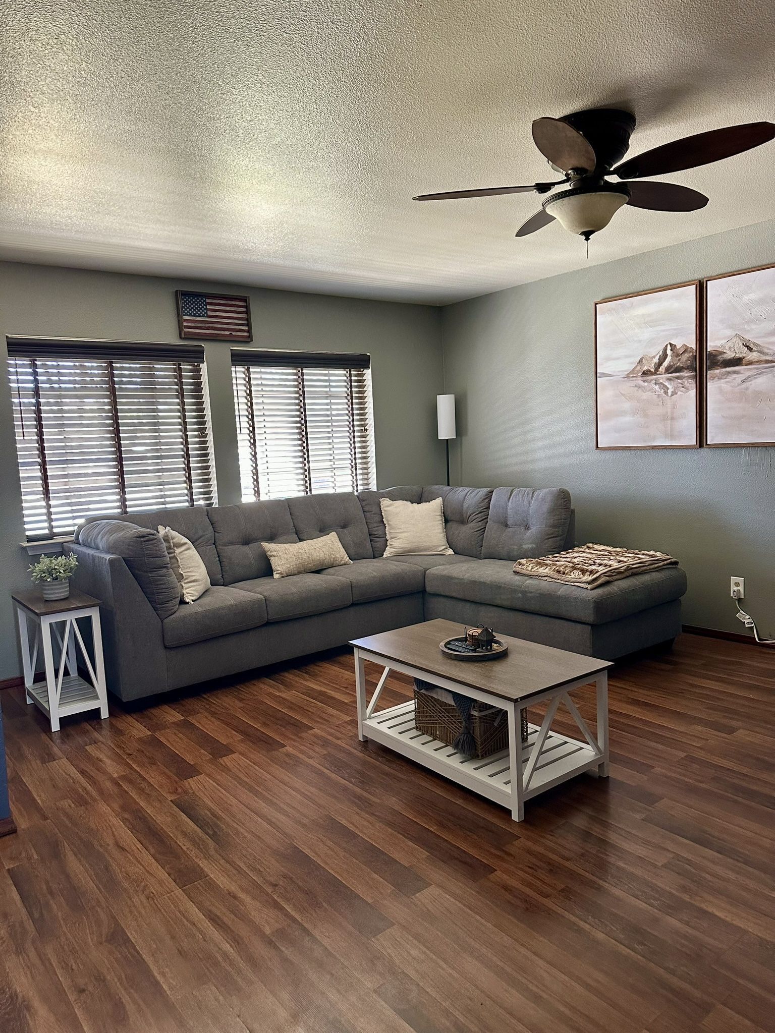 Sectional Couch  with Chaise 