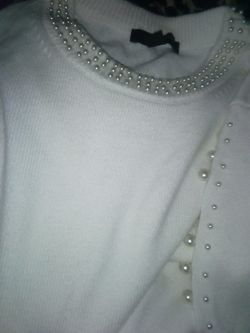 Ann Taylor Petite Pearl Sweater Rare