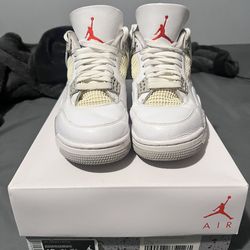 Jordan 4 white Oreo size 10