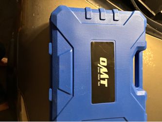 Automotive radiator pressure testing