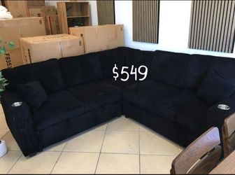 Gorgeous‼️ 3-Pc Convertible Corduroy Sectional Sofa With Pullout Bed, Storage, And USB Port