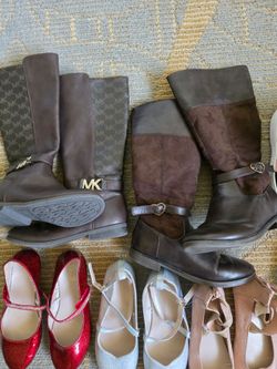 (8pair) Girls assorted shoes size 1