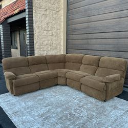 Flexsteel Manual Recliner Sectional Sofa