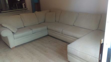 Like New Cream XXL 3 Piece Sectional free Delivery