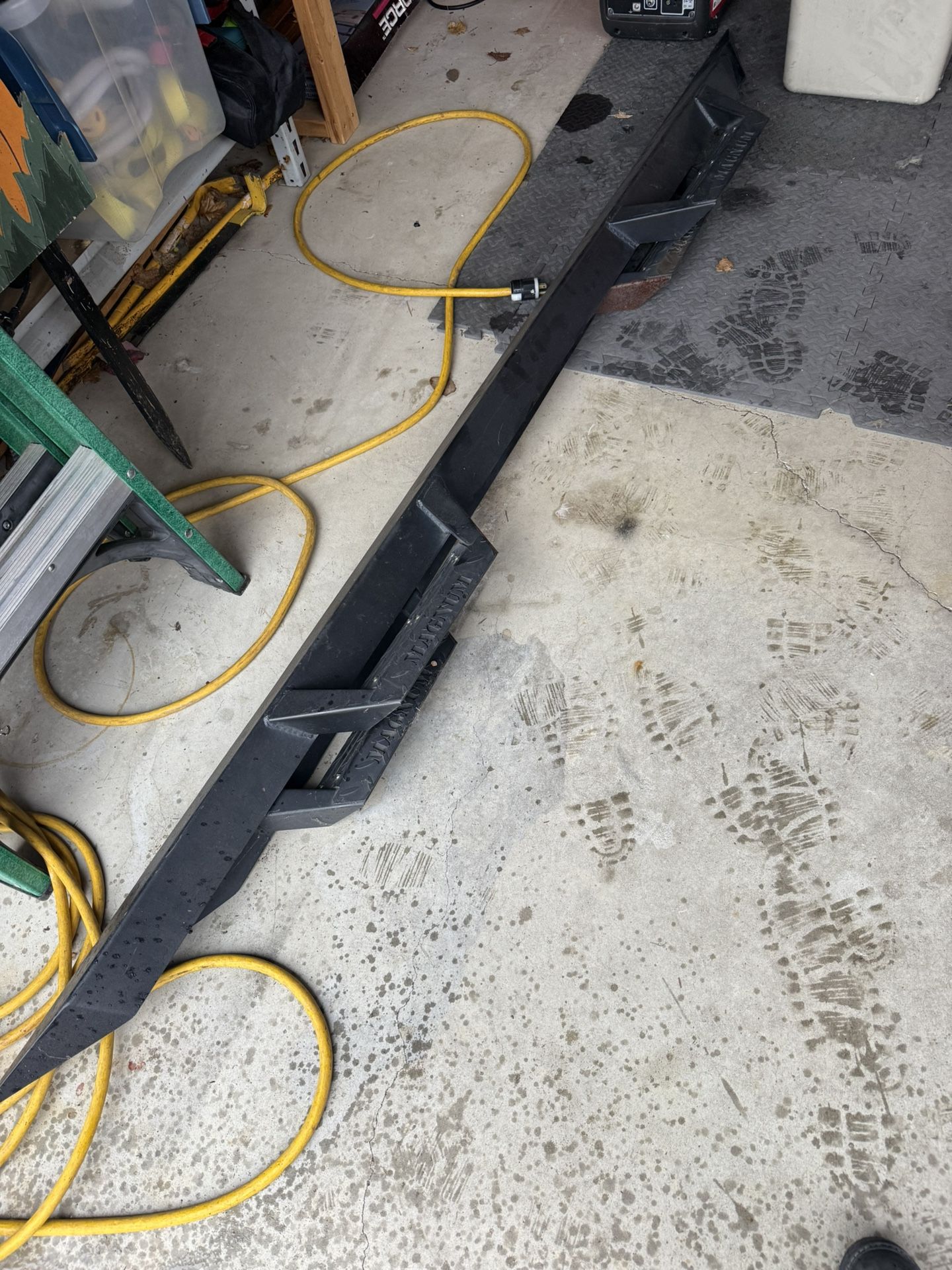 Magnum Running Boards 8 Ft