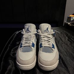 Jordan 4 Retro Military Blue 