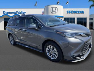 2025 Toyota Sienna