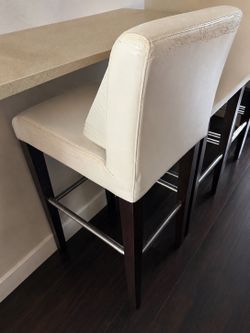 Kasala Home Bar Stools – Bundle of 4 – $65 OBO