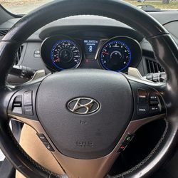 2014 Hyundai Genesis