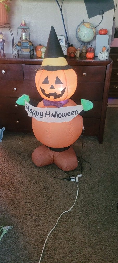 Halloween Light Up Inflatable