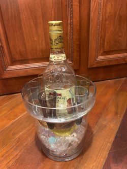 A shot serving set