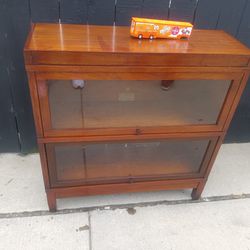 Antique Cabinet $75 Excellent Condition