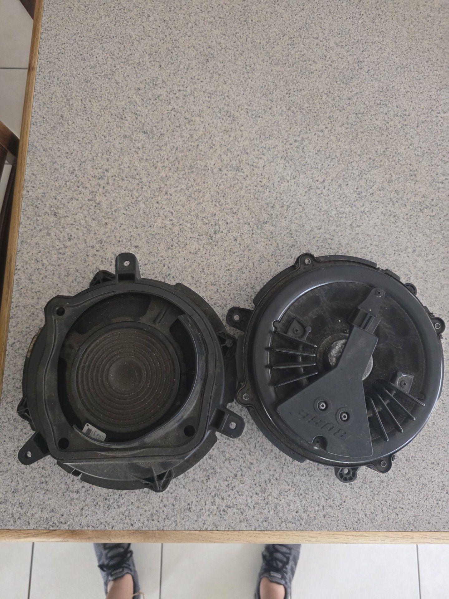 Bose car subwoofer speaker 8"