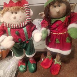 Free Two Christmas Elves