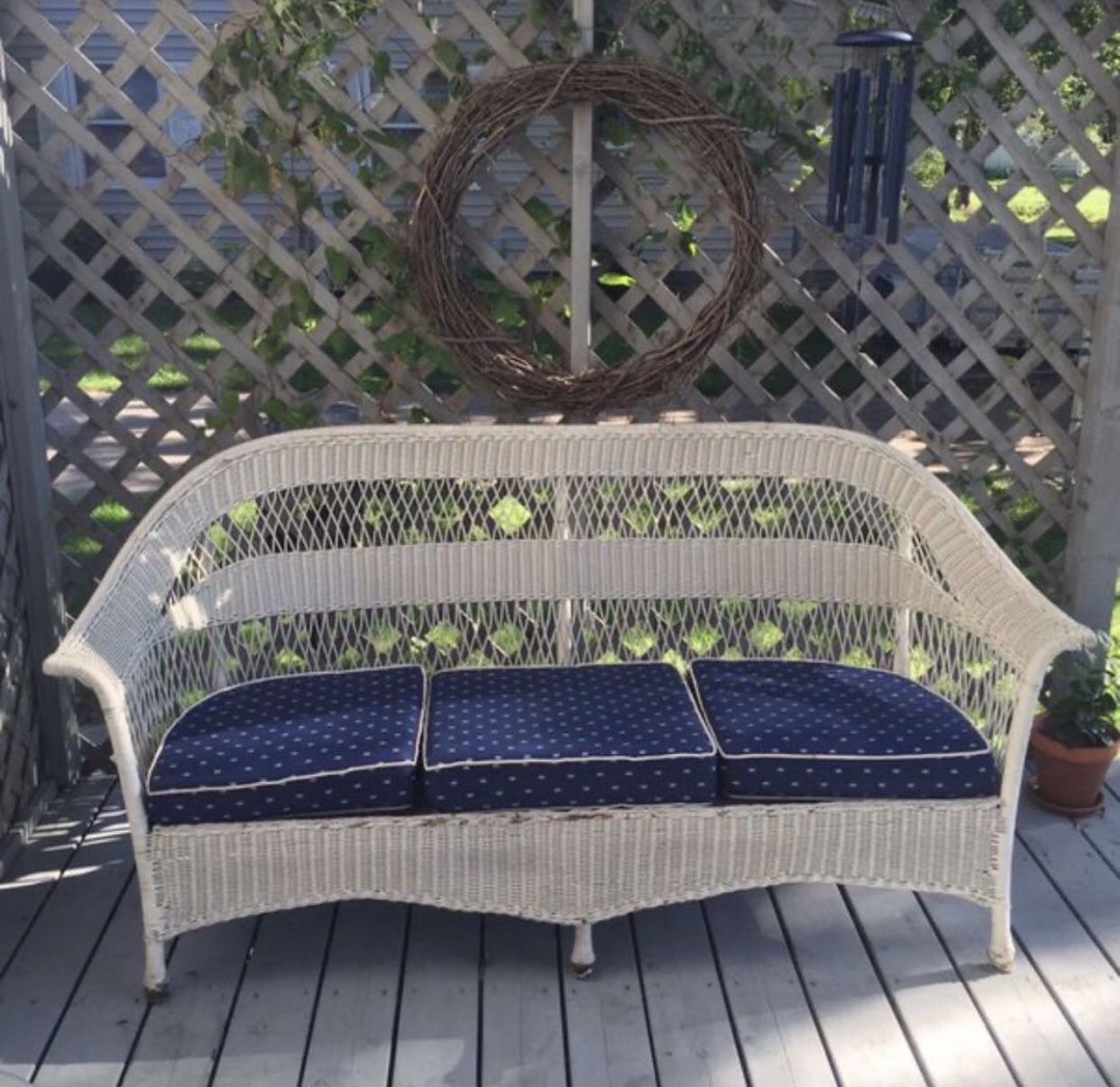 Vintage Wicker Settee Couch Sofa