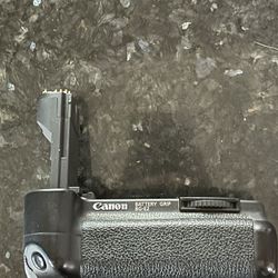 Canon BG-E2 Battery Grip