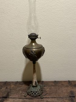 Grand Tour Antique Brass Lamp Onyx Marble Column Runs on Kerosene Oil