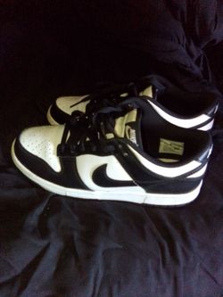 Youth 8half nikes