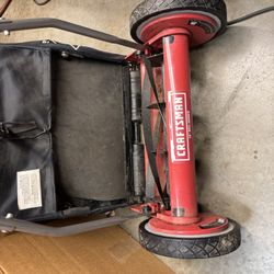 Craftsman Reel Mower 16” With Grass Catcher