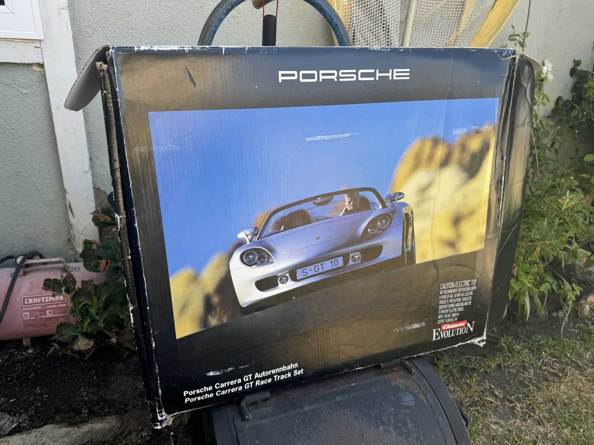 Porsche Carrera GT Race Track Slot Cars Exclusive Evolution