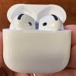 AirPods 4 with ANC….!!!