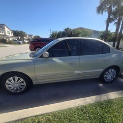 2004 Hyundai Elantra