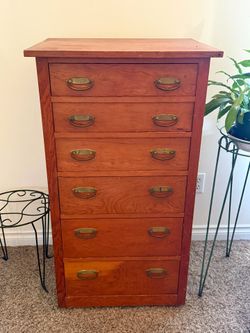 6 drawer dresser-solid wood