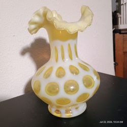 Vintage 1950's Fenton Topaz Opalescent Coin Dot 8" Ruffled Vase