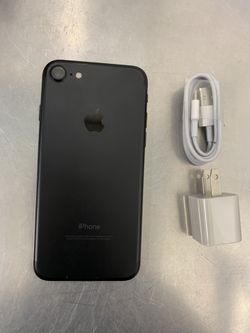 iPhone 7 128g factory unlock like new