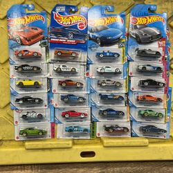 HOT WHEELS A LOT OF 24 MAZDA 