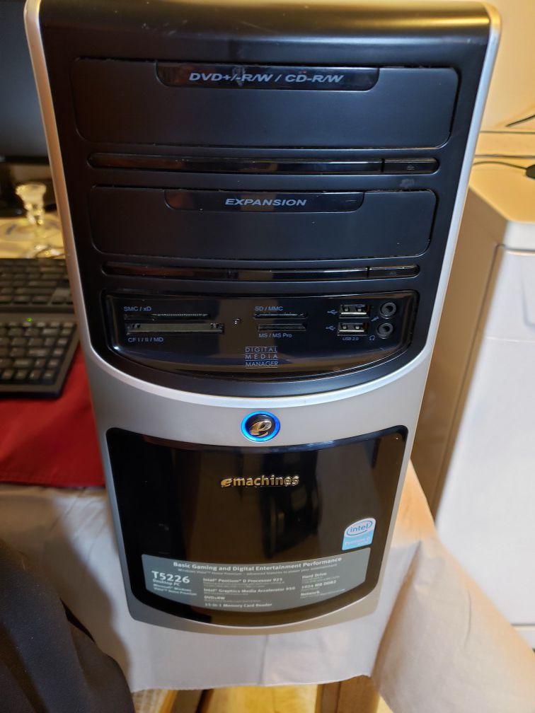 T5226,Pentium D (Dual Core)@3.00GHz,1G RAM,120G HD, Windows7