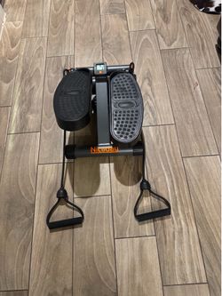 NiceDay step compact walker with resistance bands