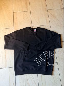 Supreme crew necks