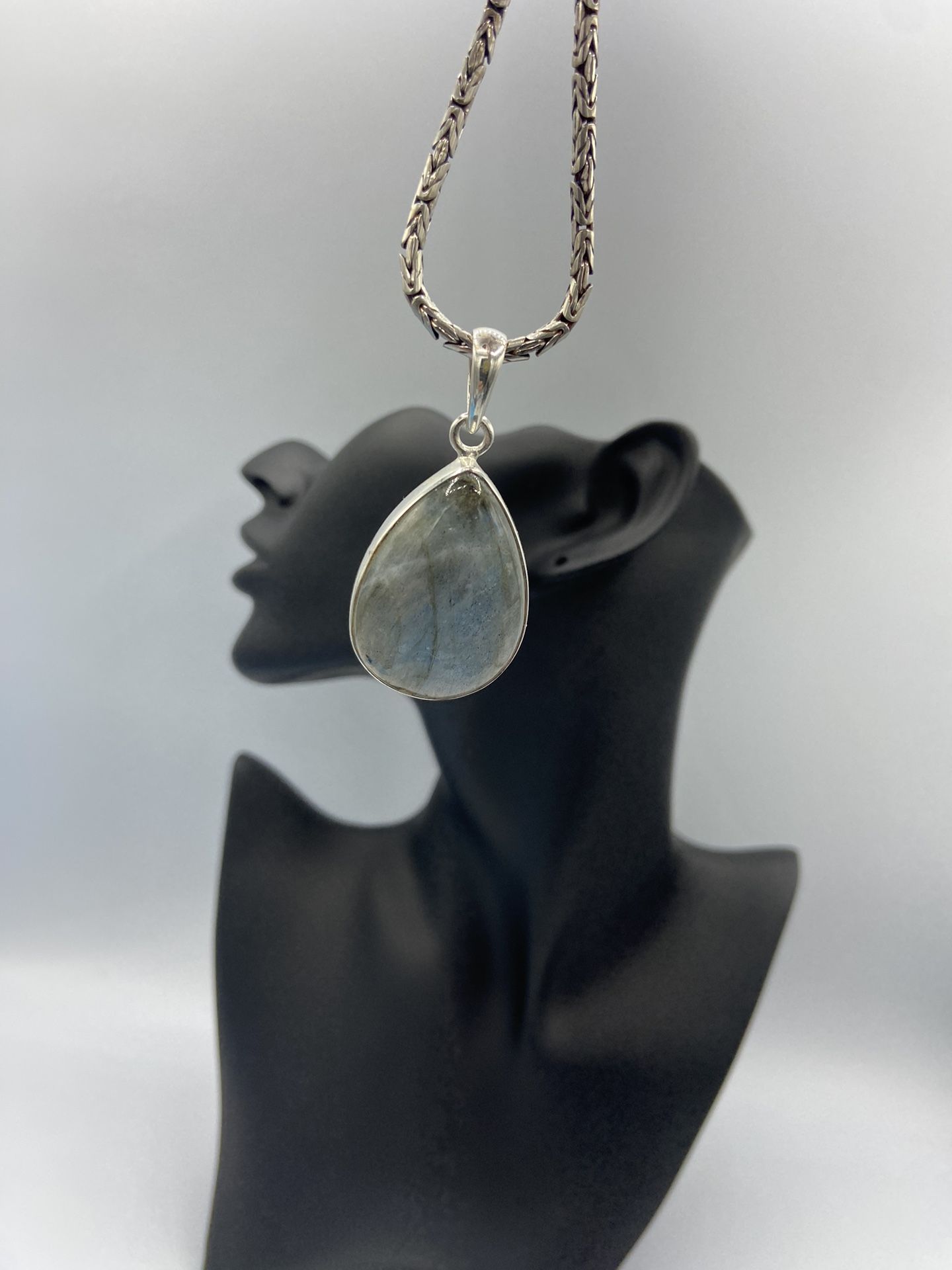 Beautiful Labradorite Rhodium Over Sterling Pendant With Sterling Byzantine Chain