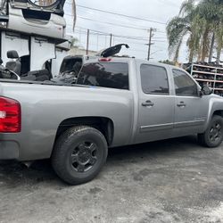 Nnbs Silverado For Parts 2007 Up Crew Cab Truck Part Out