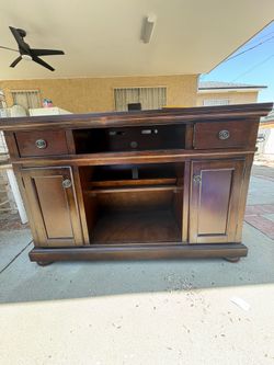 TV stand