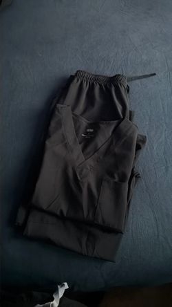 Cozy fit scrub set size M