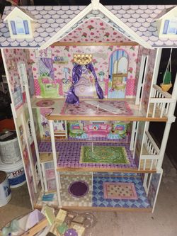 Dollhouse
