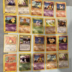 20 Assorted WOTC Pokemon Cards